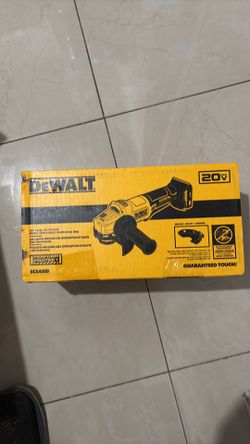 DEWALT 20V 4.5" Angle Grinder DCG408B