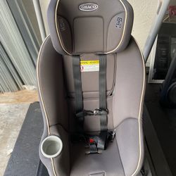 Graco Car seat 