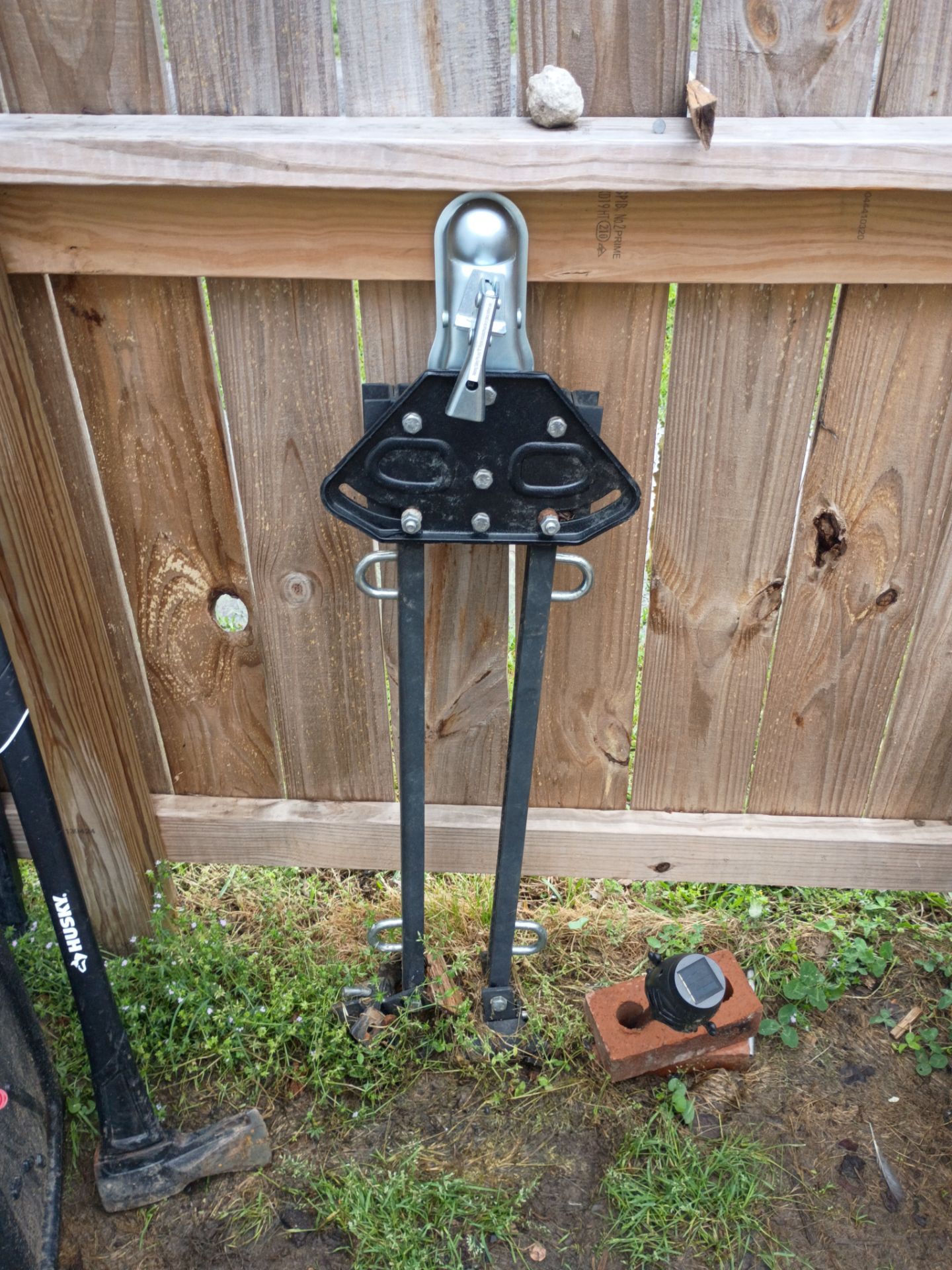 Hitch stabilizer
