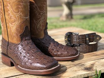 Mens boots and belt / Bota para hombre y cinto