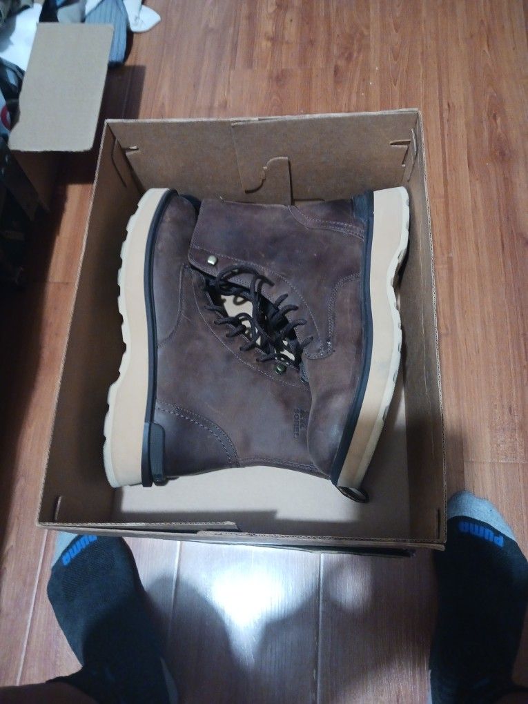 Sorel Leather Boots