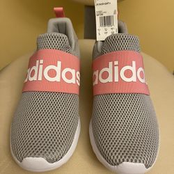 Adidas Women’s Size 6