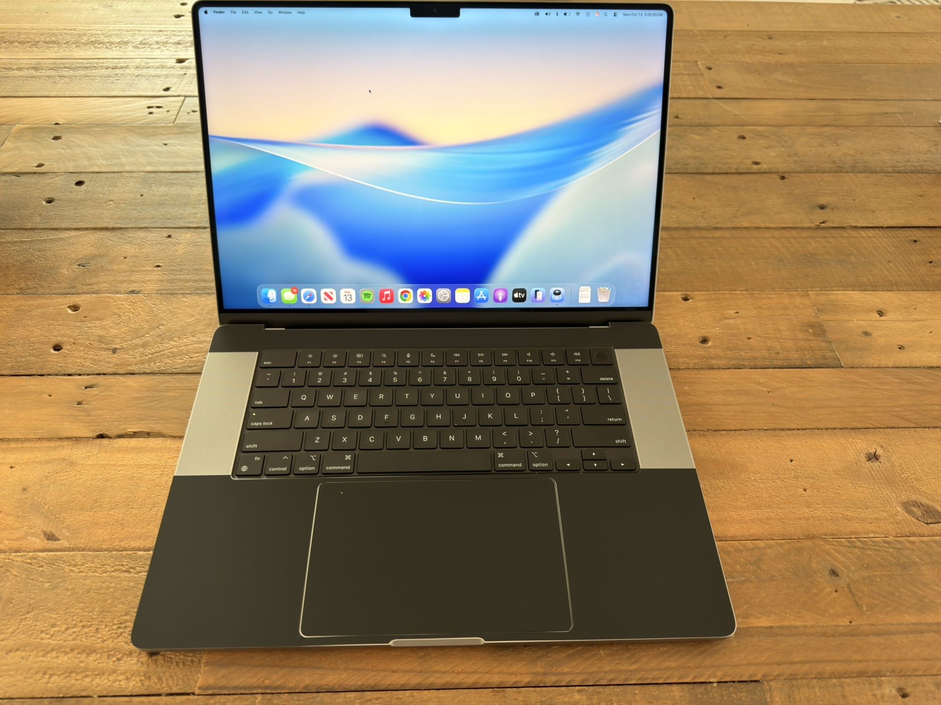MacBook Pro 16 - M1 Max, 64gb RAM, 8TB SSD