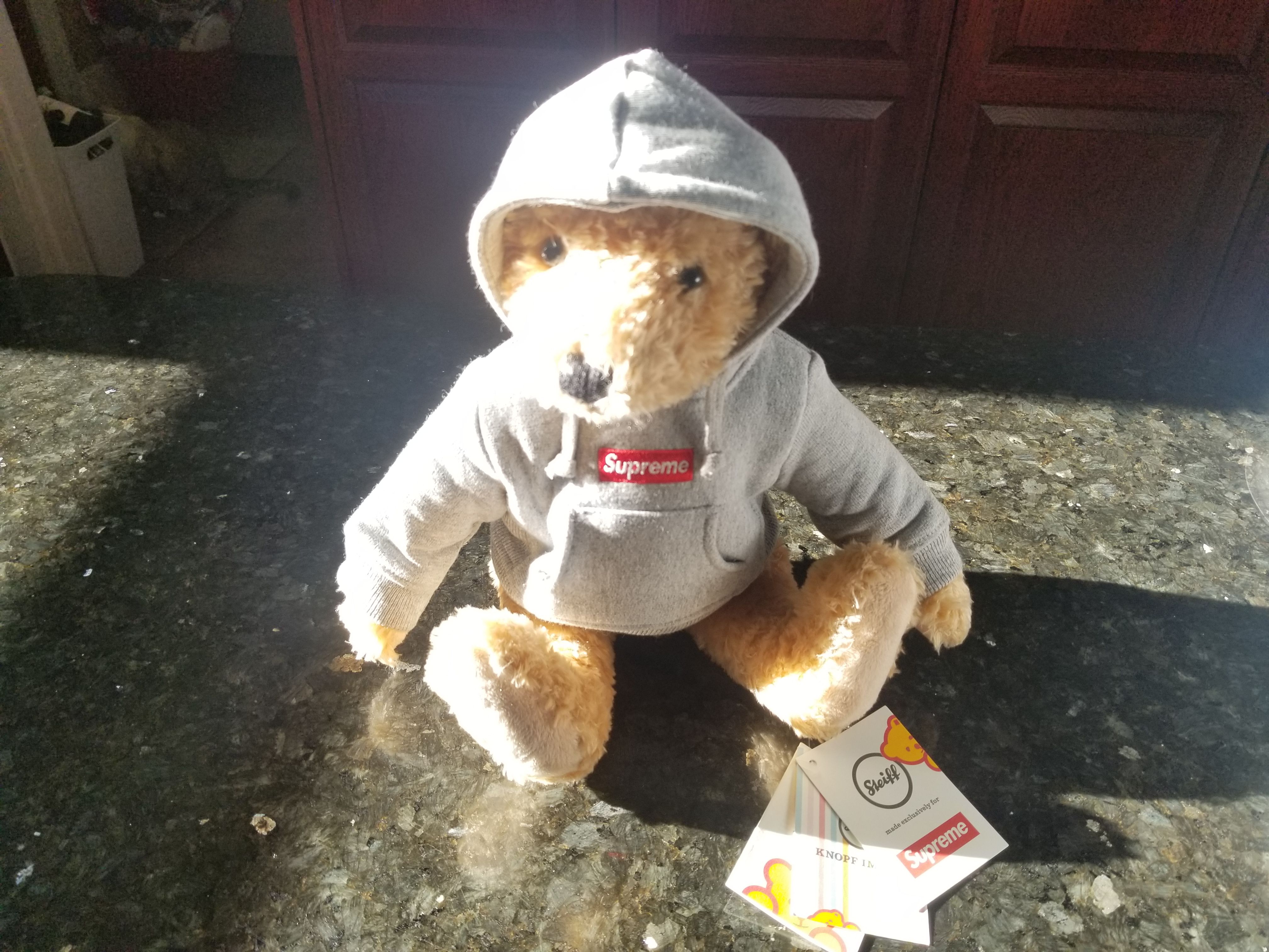 Supreme teddy bear Steiff for Sale in Tacoma, WA - OfferUp