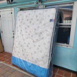 NEW QUEEN PILLOW TOP MATTRESS AND BOX SPRING -- Also Available In All Sizes.