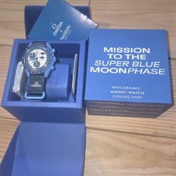 Swatch x Omega mission to super blue moon