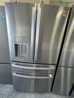 Refrigerator 