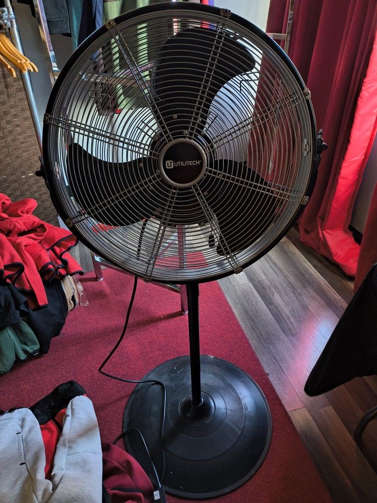 Industrial Fan ONLY $20