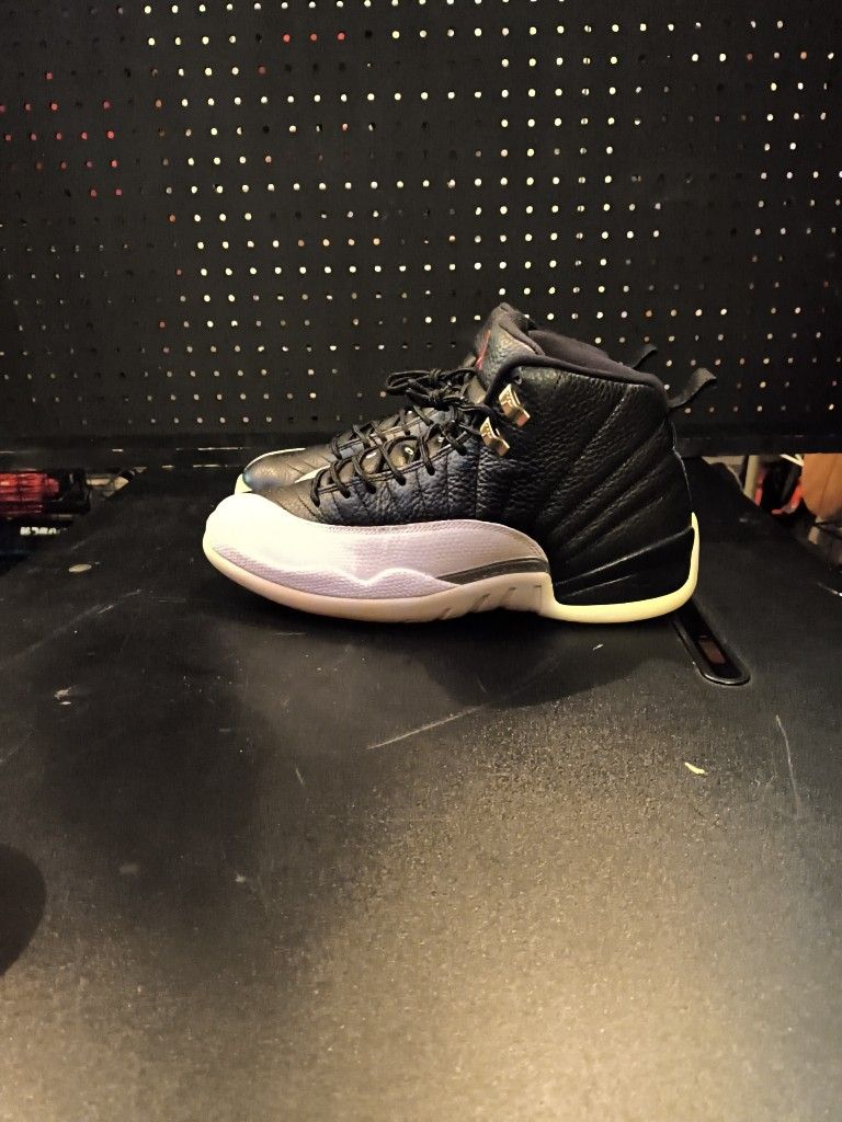 Jordan 12 Retro Playoffs Size 11 And 1/2 Men