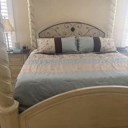 Beautiful 5piece Canopy King Bedroom Set
