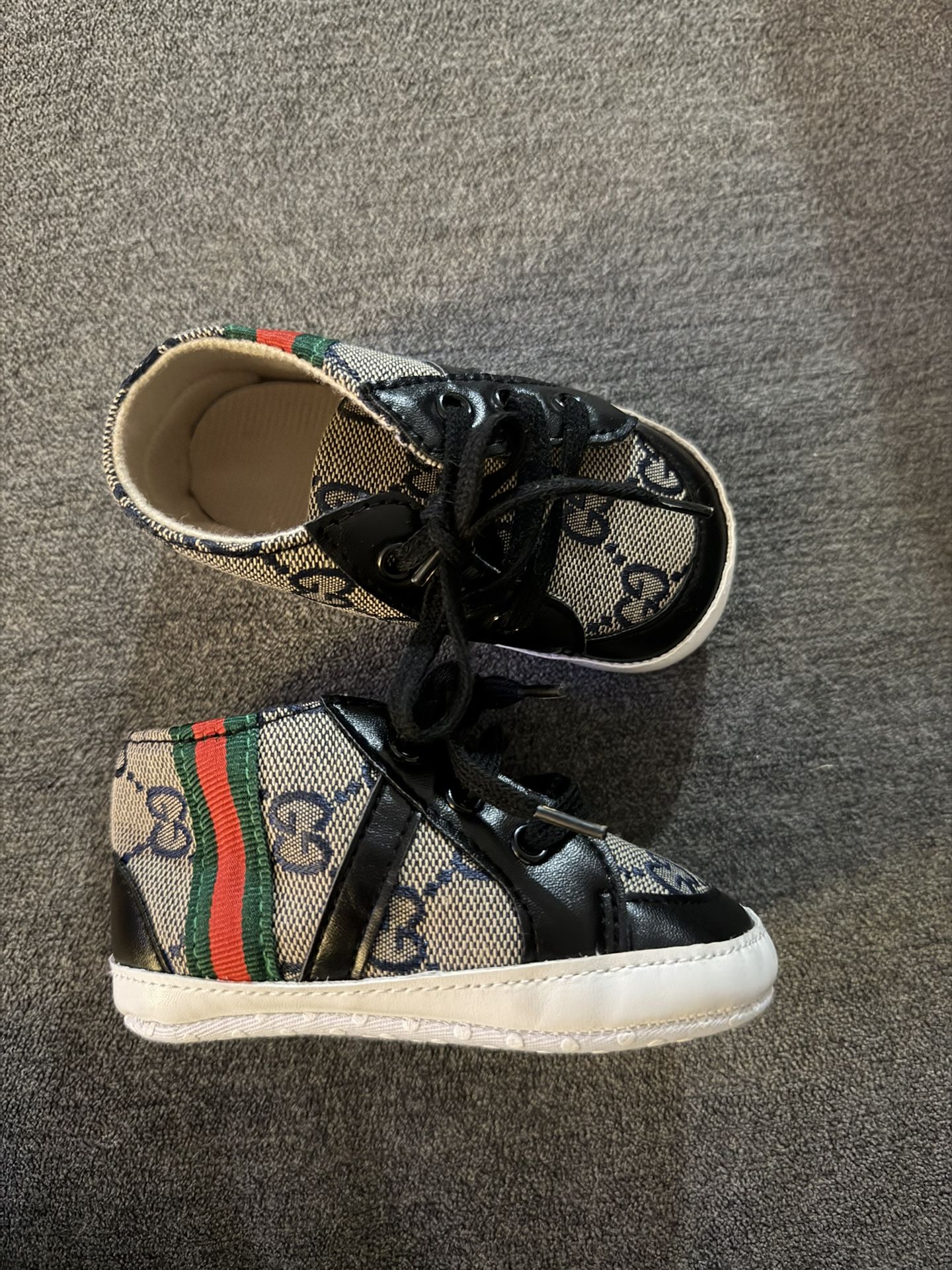 Gucci Baby shoes