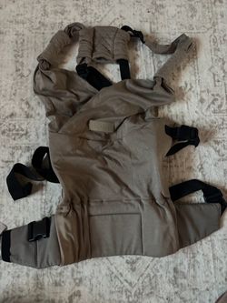 Moby Baby Carrier Taupe
