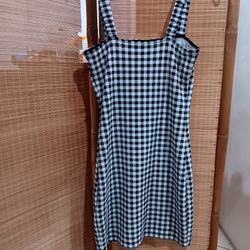 Ladies Jr. H &M Divided Never Worn Dress