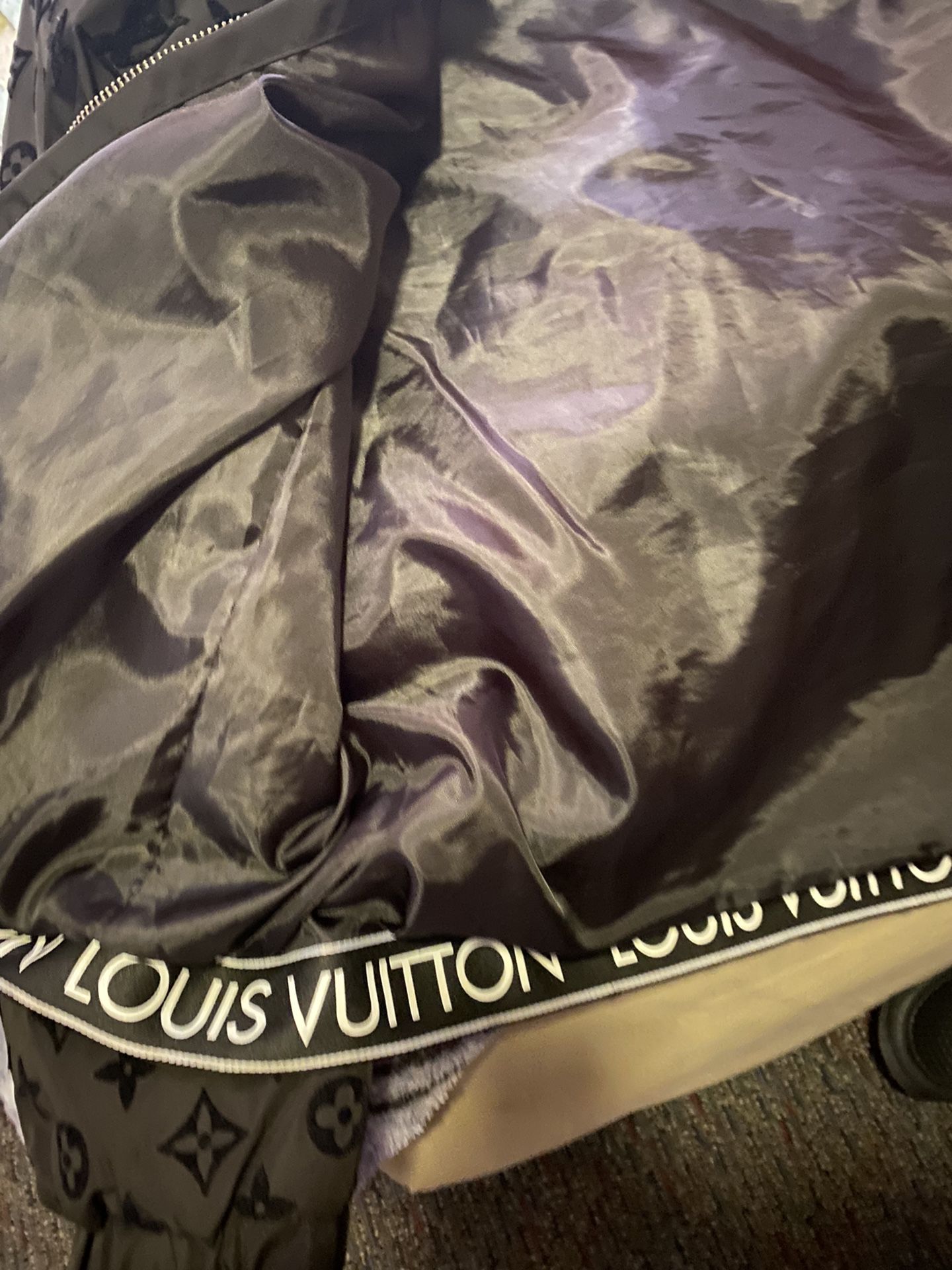 Big boys SUPREME LV Louis Vuitton LEATHER JACKET for Sale in Harvey, LA -  OfferUp