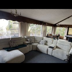 Sectional Couch Seats 6plus  CONSUMER  NOTI ALL NEW MATERIAL Consisting of BODY OLYURETHANE FOAM• •66% OLYESTER FIBER• •25% RESIN TREATED POLYESTER FI