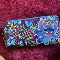 Stitch Wallet 