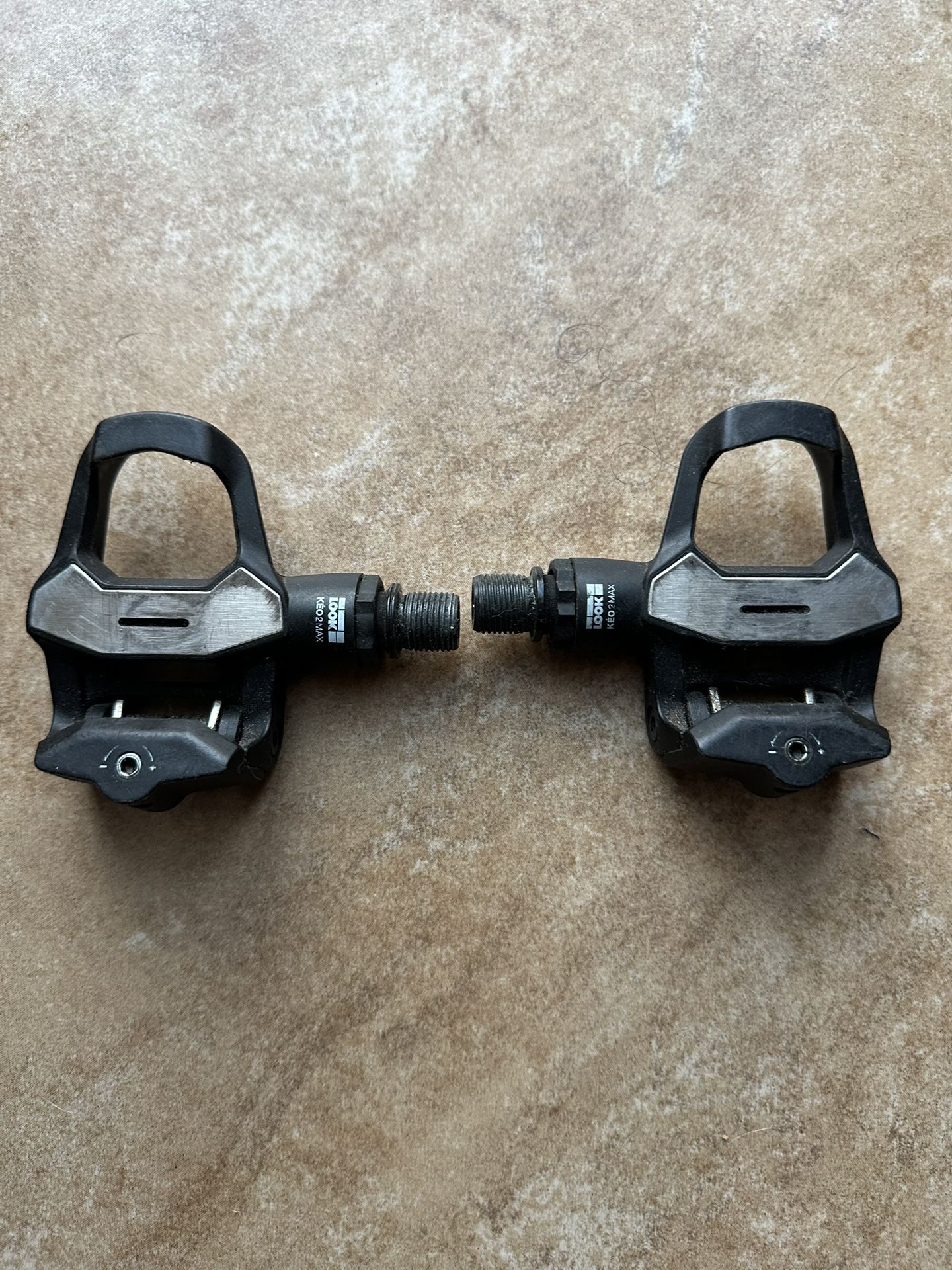 Look Keo 2 Max Clipless Road Bike Pedals