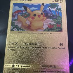 Pikachu Gold Card