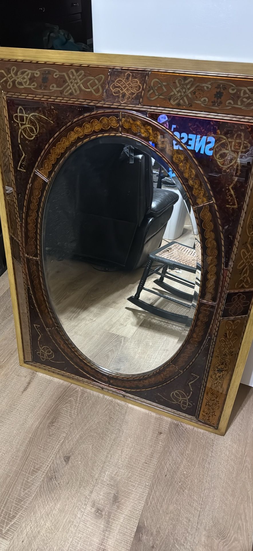 Decorator italian venetian style hollywood regency mirror