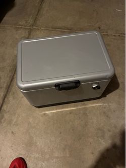 Coleman cooler