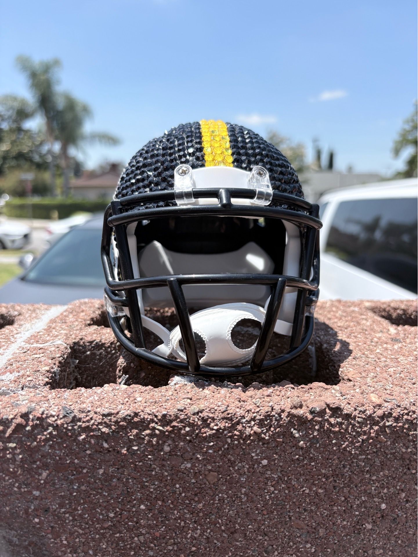 deflating an inflatable football helmet run through Tunnel & – ensuring long COLOR:SUCKER AGV K7 Insyde Intercom jerkbait-minnow