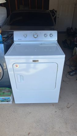 Maytag Gas Dryer in excellent condition