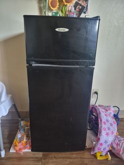 Mini fridge for sell