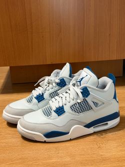 Air Jordan 4 military blue, size 9.5