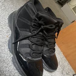 Cap N Gown 11s