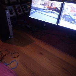 HP Windows 11. 32 GB 128 SSD 500 HDD Can't Hook Up For Monitors Comes With Two Monitors