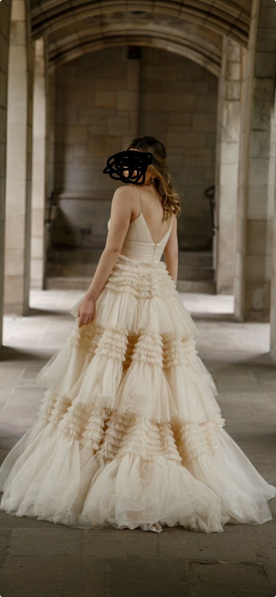 used homecoming dresses near me Dear potential buyers, I am selling my gently dress. The dress is a size 6, originally purchased for $650, and I am willing to sellit for $400. Notably, the straps Sherri Hill Used White Prom