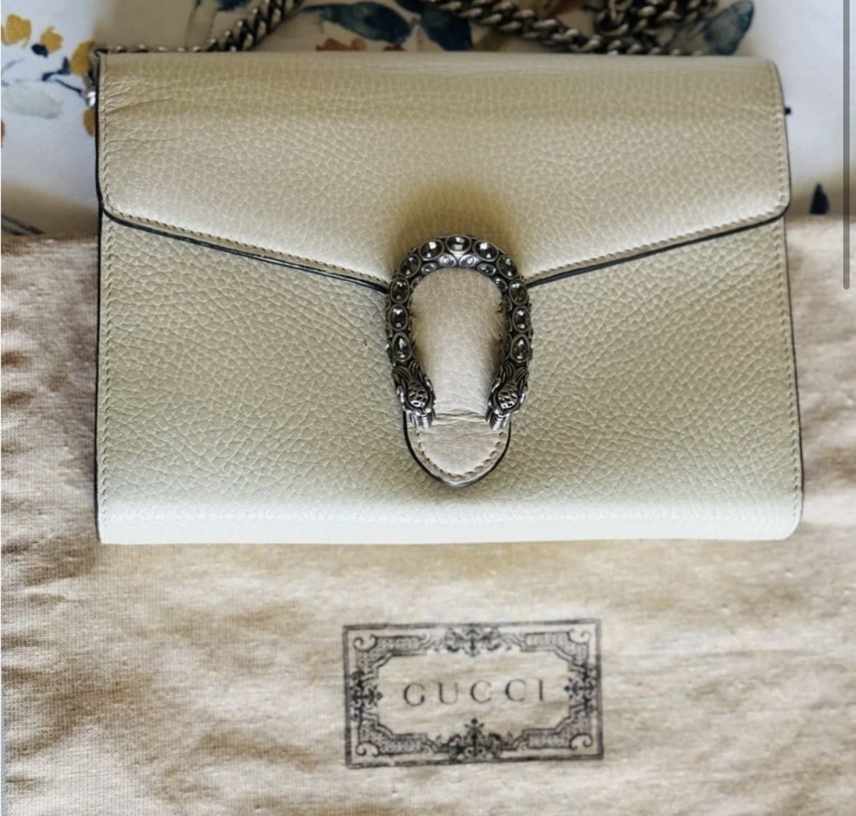 White Dionysus Gucci Wallet On chain