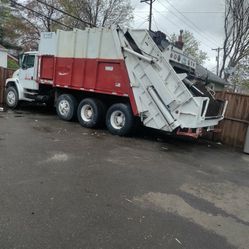 94 International Freightliner Garbage Truck