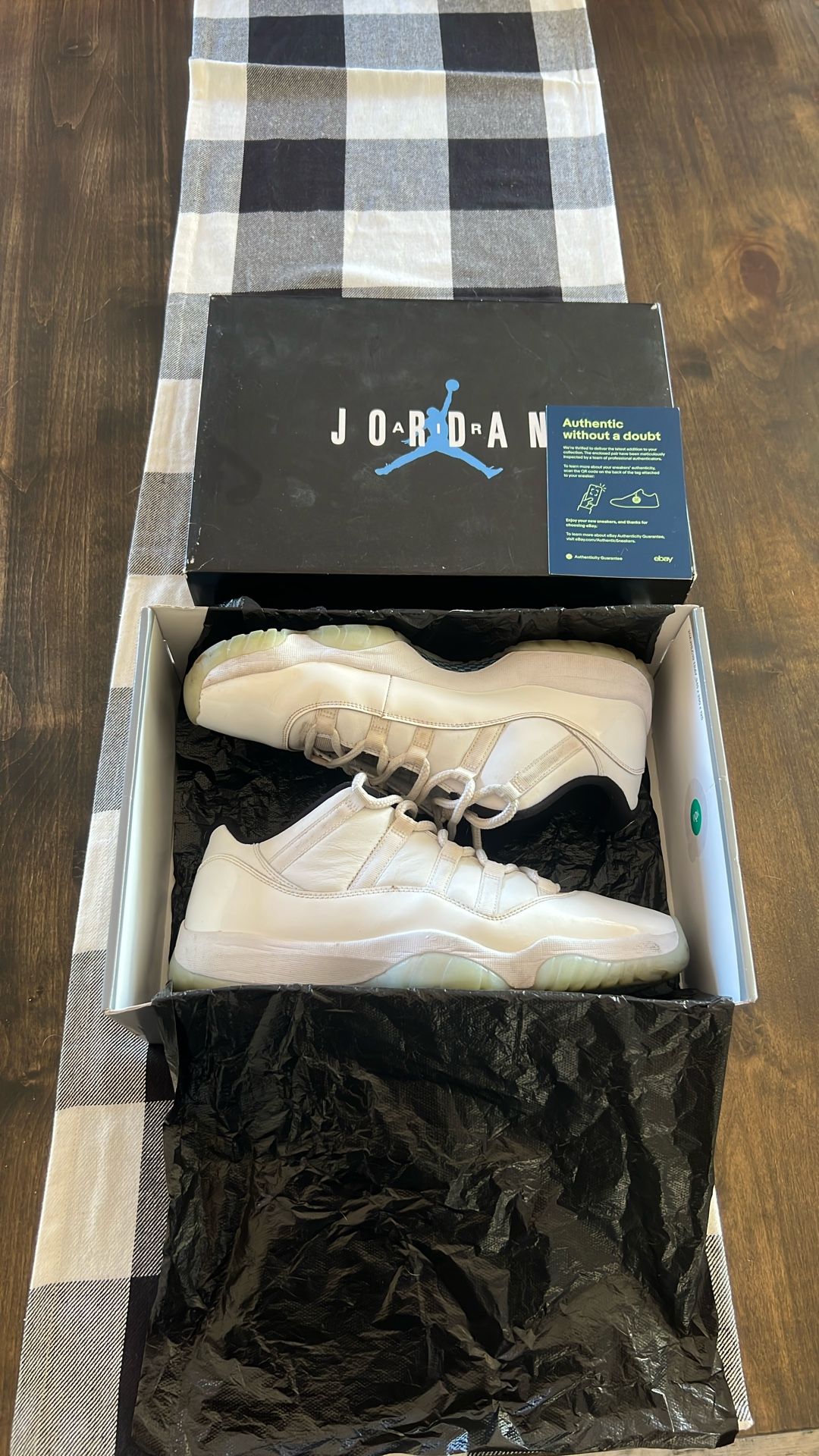 Jordan 11 Retro Legend Blue Low’s