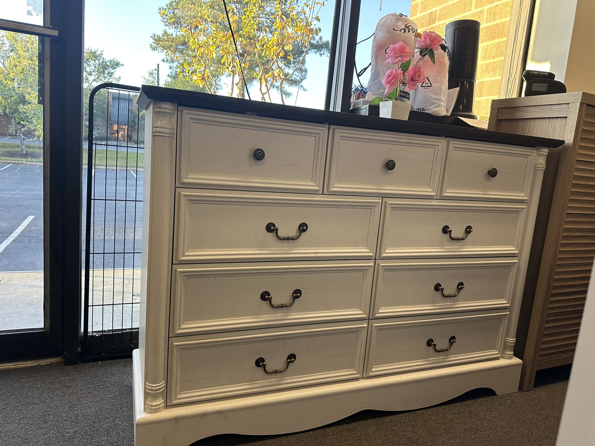 9 Drawers Dresser,54" Wide Farmhouse Chest of Drawers with Charging Station,Distressed Finish Design