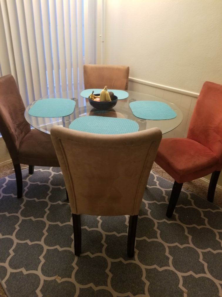 Glass Dining Table Set Must Pick Up - $150