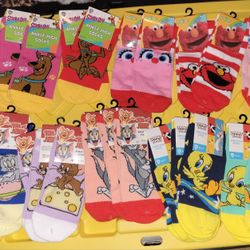 *NEW WOMEN ANKLE SOCKS  .75 Each