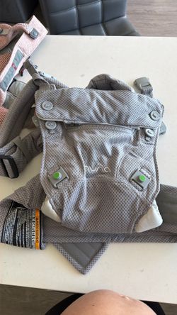 Nuna CUDL click infant to toddler baby carrier light grey