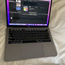 MacBook Pro 2018 | 13 Inch | 2.7 Quad Core i7 | 16 GB RAM| 500 GB SSD 