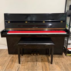 Hobart M. Cable UH-09 Console Upright Piano with Bench