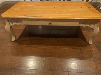 **New Low Price**Ashley Sofa table. ***serious buyers only please***scammers will be reported