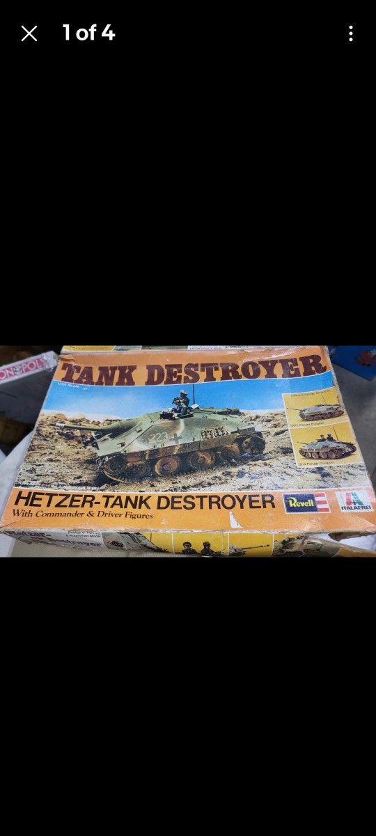 Vintage Revell Italaerei WWII 1:35 Tank Destroyer Hetzer German Model Kit