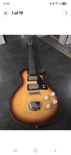 Vintage Early 70's Global LP-70 Electric Guitar