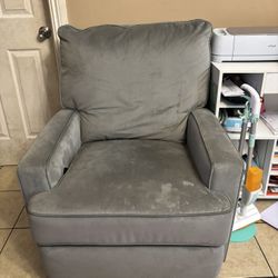 NURSING CHAIR