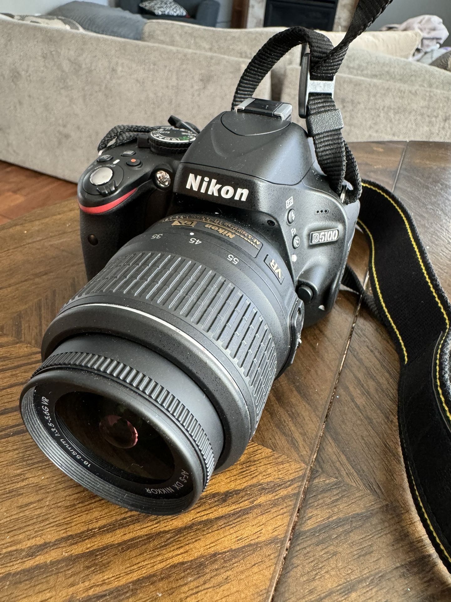 Nikon D5100 W/18-55mm Lens