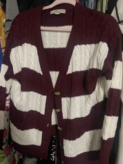 Sweater/Cardigan