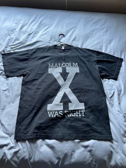 Graphic tee bundle
