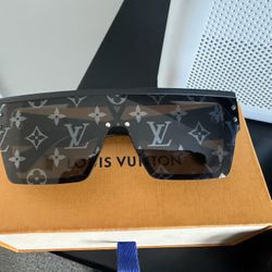 Louis Vuitton Monogram Shades
