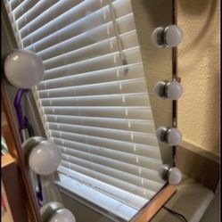 Vanity And Make Up Organizer 