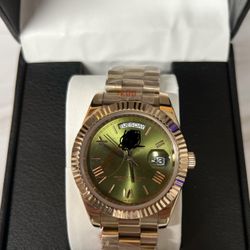 Classic Detailed Watches